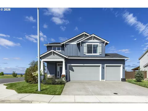 1451 Gladiola Dr, Junction City, OR 97448