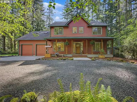64100 E Relton Ln, Brightwood, OR 97011