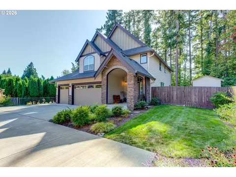 19503 SE Kay St, Milwaukie, OR 97267