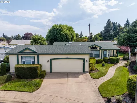 4055 Royal Ave #125, Eugene, OR 97402