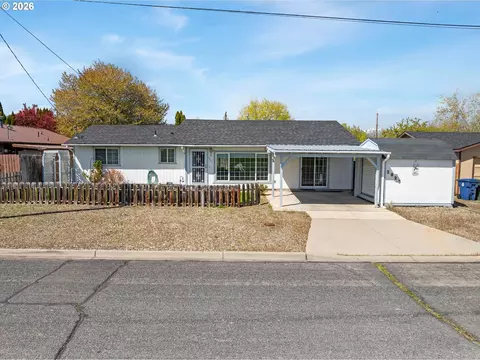 2825 Grove St, Baker City, OR 97814