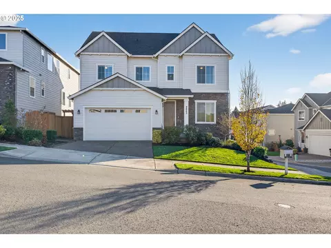 9863 SW Ridge Dr, Beaverton, OR 97007