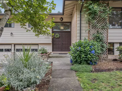 15120 SE Franklin St, Portland, OR 97236