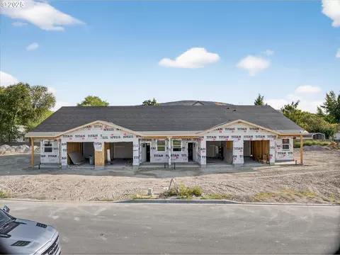 599 Park Springs Ave, Baker City, OR 97814