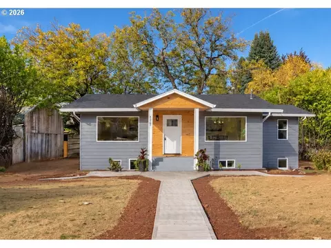 4225 NE Simpson St, Portland, OR 97218