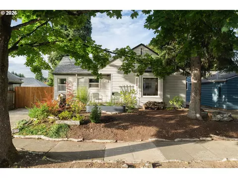 1815 NE Junior St, Portland, OR 97211