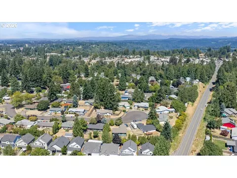 View/Area - 38938 Long Cir, Sandy, OR 97055 photo 3 of 7