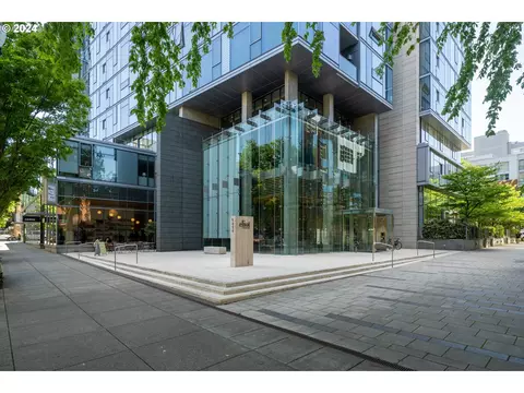 1221 SW 10th Ave #902, Portland, OR 97205