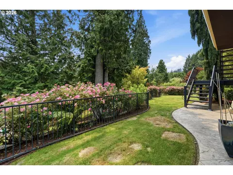Exterior - 3841 SE Deer Creek Way, Gresham, OR 97080 photo 6 of 15