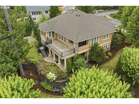 View/Area - 3841 SE Deer Creek Way, Gresham, OR 97080 photo 1 of 2