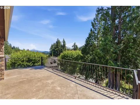 Exterior - 3841 SE Deer Creek Way, Gresham, OR 97080 photo 4 of 15
