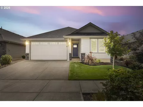 2061 SE Academy St, Dallas, OR 97338