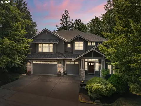 711 NW 94th Ter, Portland, OR 97229