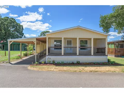 87860 Territorial Rd #54, Veneta, OR 97487