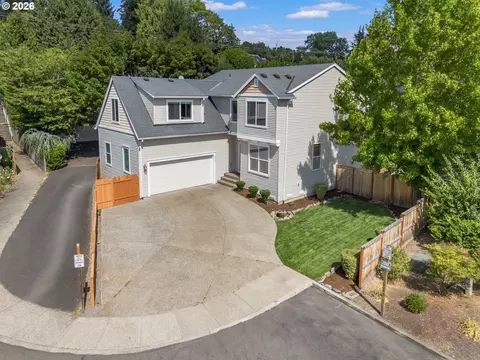 12596 SE Maplewood Ct, Milwaukie, OR 97222