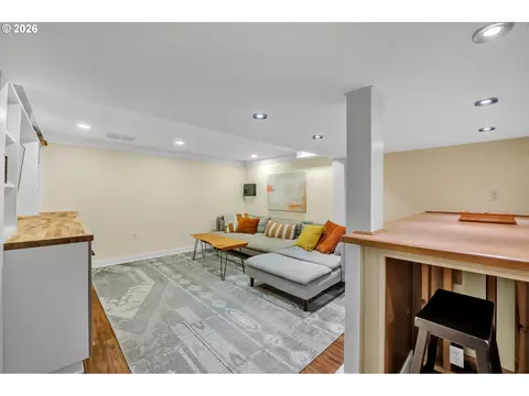 Other - 39 Ash St, Eugene, OR 97402 photo 5 of 15