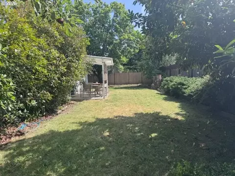 Exterior - 730 Arcadia Dr, Eugene, OR 97401 photo 5 of 5