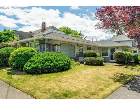 1026 SE Nehalem St, Portland, OR 97202