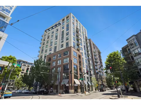 922 NW 11th Ave #1113, Portland, OR 97209