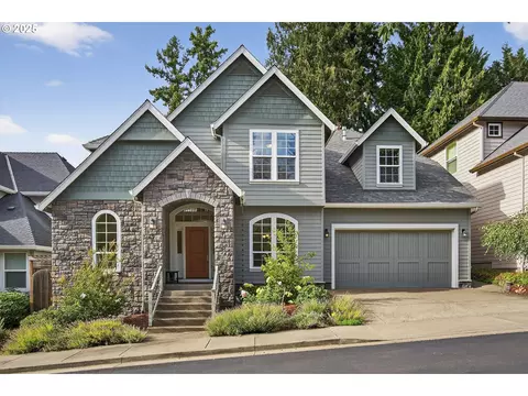 7169 SW Ash Creek Ct, Portland, OR 97223