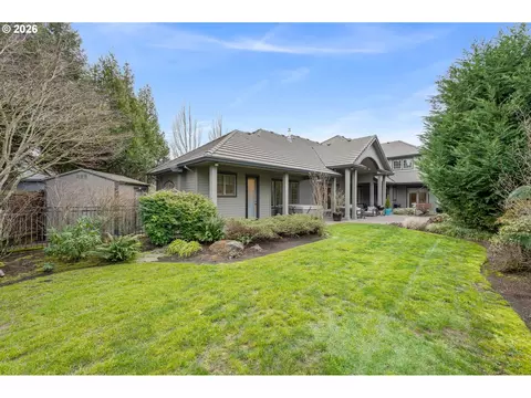 Exterior - 3689 Marcella Dr, Eugene, OR 97408 photo 8 of 10