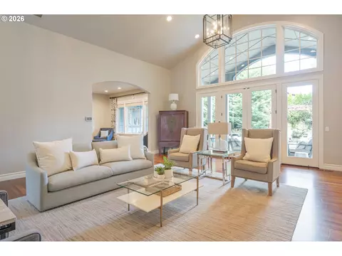 Living - 3689 Marcella Dr, Eugene, OR 97408 photo 3 of 5