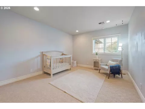 Bedroom - 3689 Marcella Dr, Eugene, OR 97408 photo 6 of 7