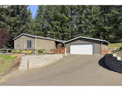 32700 SE Leewood Ln #4000, Boring, OR 97009