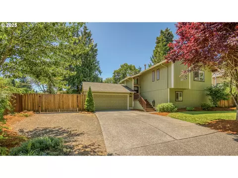 10840 SW Black Diamond Way, Portland, OR 97223