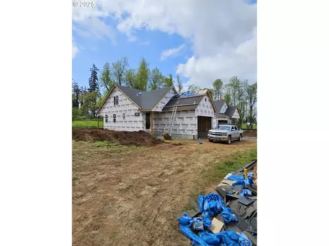 845 Oakleaf Way, Silverton, OR 97381