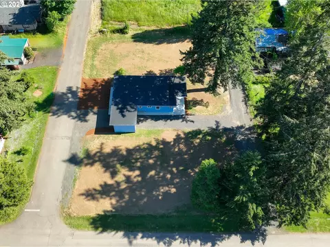 anne st LOT 1, Yoncalla, OR 97499