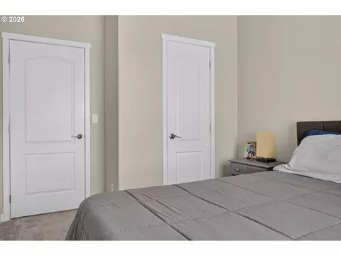 Bedroom - 3033 SW Terrace Dr, Pendleton, OR 97801 photo 7 of 7