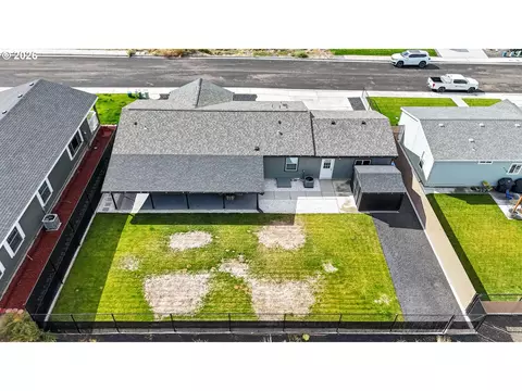View/Area - 3033 SW Terrace Dr, Pendleton, OR 97801 photo 4 of 4