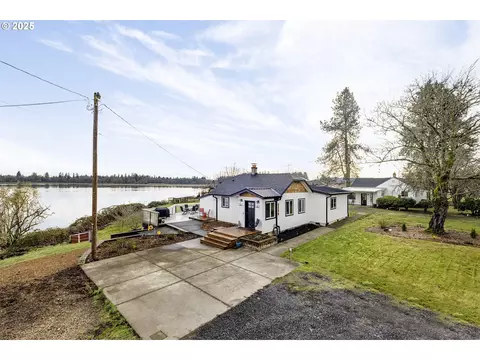 2728 SW Golf Course Rd, Cornelius, OR 97113