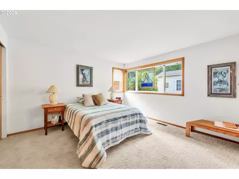 3959 Eddystone Pl, Eugene, OR 97404 photo 11