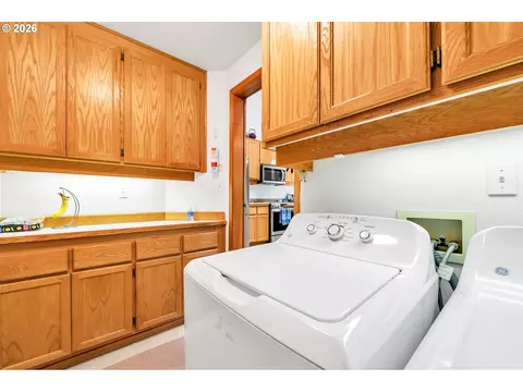 3959 Eddystone Pl, Eugene, OR 97404 photo 28