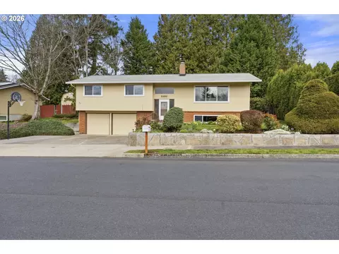 2095 NW 3rd St, Gresham, OR 97030