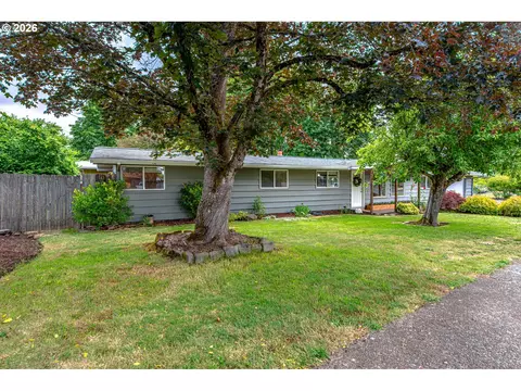 Exterior - 3499 Western Dr, Eugene, OR 97401 photo 2 of 10