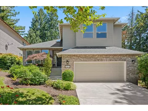 9312 SW 55th Ave, Portland, OR 97219