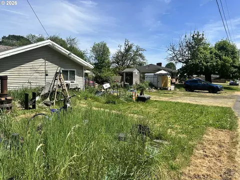 35425 E Division Rd, Saint Helens, OR 97051