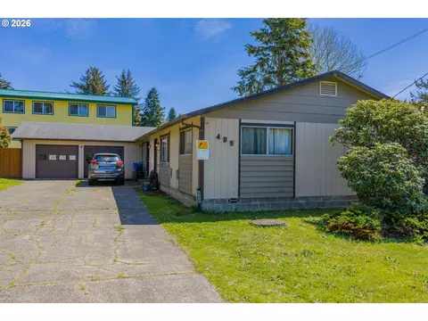 405 S Marple St, Coos Bay, OR 97420