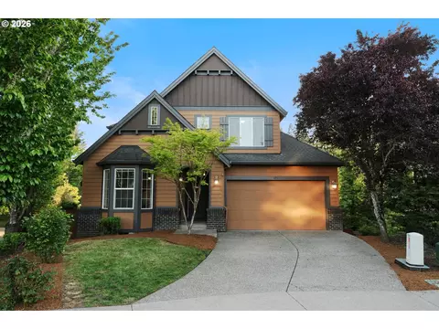 4711 E Masters Dr, Newberg, OR 97132