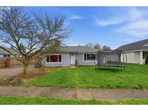 2249 36th Ave, Longview, WA 98632