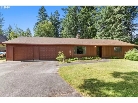 12710 SE Claybourne St, Portland, OR 97236