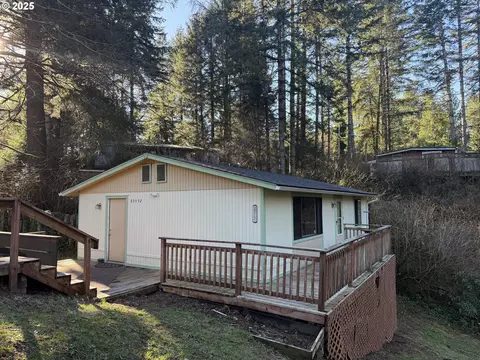 89492 Sutton Pl, Florence, OR 97439