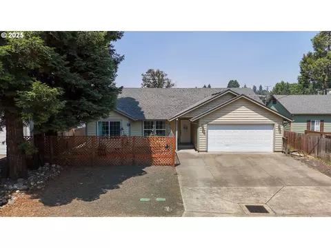 120 SEdwards Ave, Winston, OR 97496