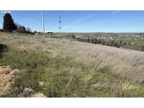 1237 SW 17th Pl, Pendleton, OR 97801 photo 2