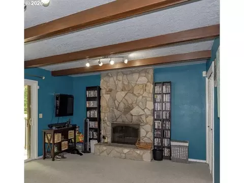 Living - 2331 SW 27th Dr, Gresham, OR 97080 photo 3 of 3
