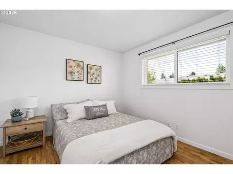 Bedroom - 3820 Kendra St, Eugene, OR 97404 photo 1 of 5