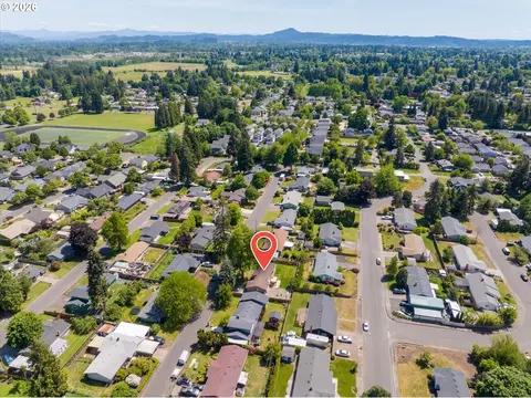 View/Area - 3820 Kendra St, Eugene, OR 97404 photo 8 of 8